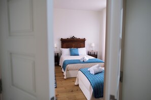 2 habitaciones, tabla de planchar con plancha y wifi gratis 