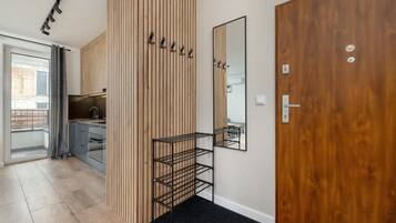 Apartment, 1 Bedroom, Balcony | Living area