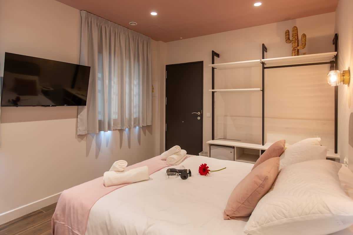 Deluxe Room | 1 bilik tidur, cadar kapas Mesir, peralatan tempat tidur premium
