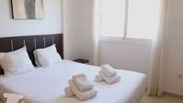 4 habitaciones, wifi gratis y ropa de cama