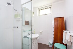 Hair dryer - Freo Harbour Apartment - Central Fremantle (Fremantle)