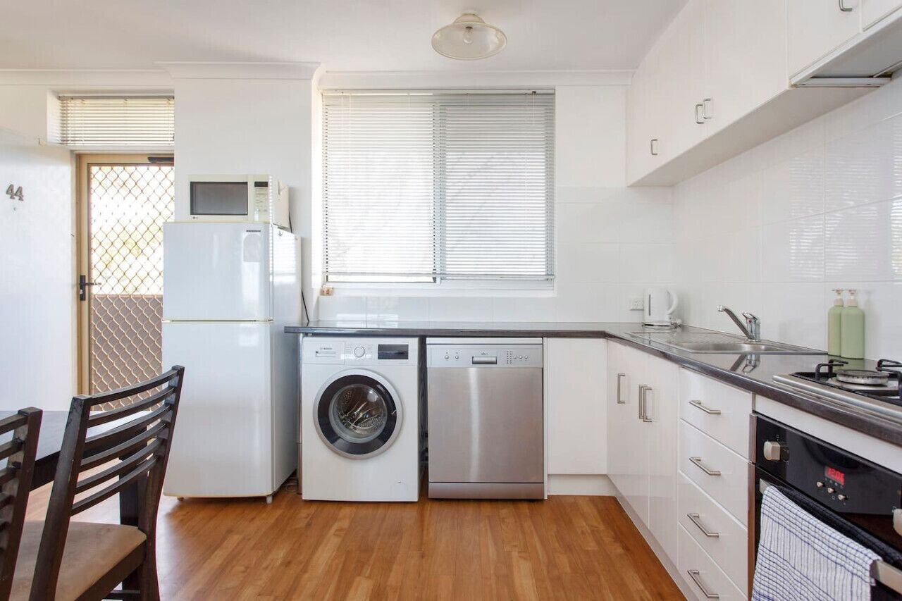 Microwave, oven, dishwasher, toaster