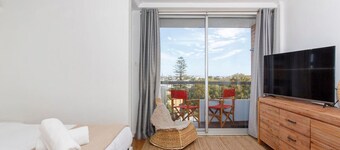 Seaside Studio Apartment - North Fremantle