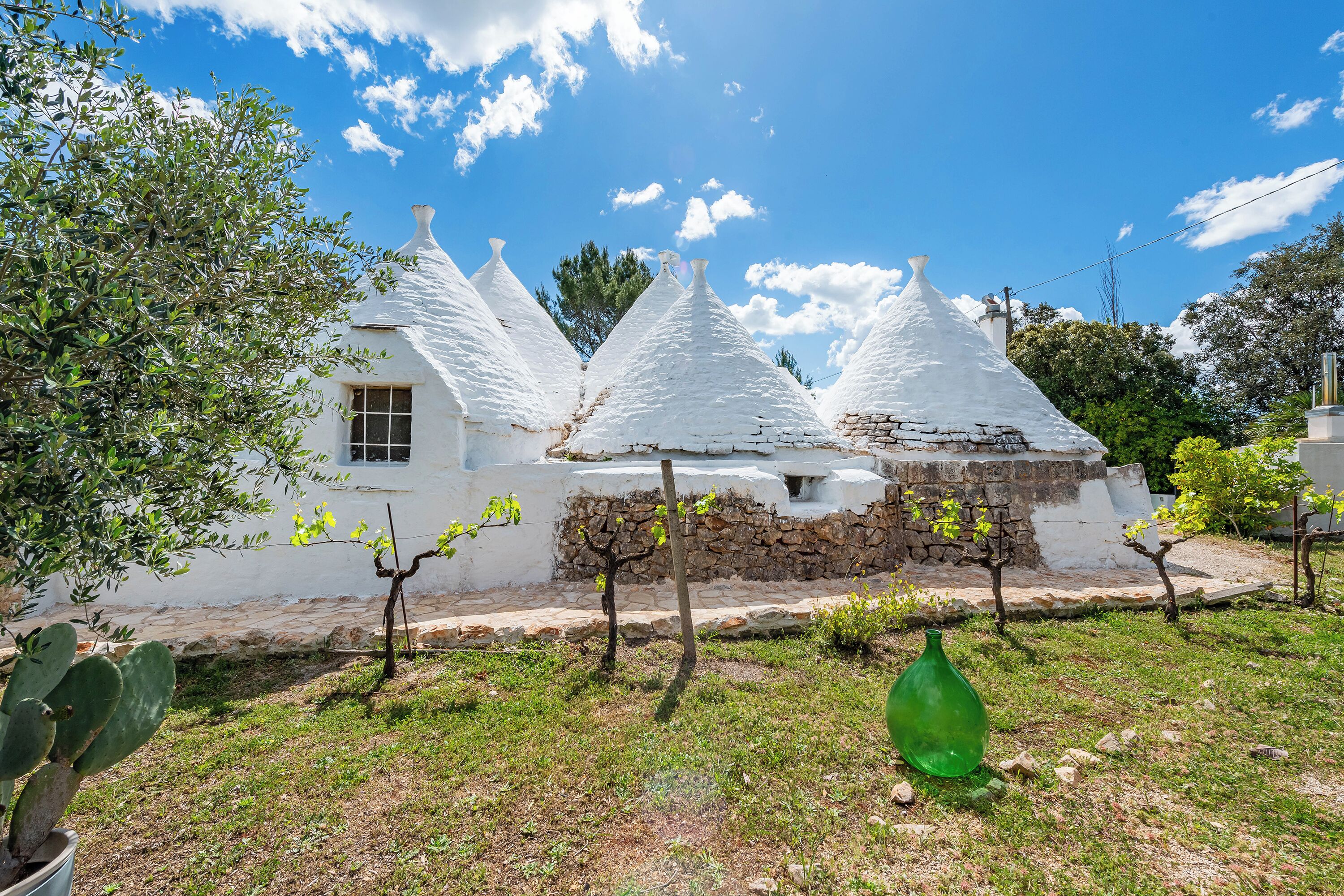 Vila família, vários quartos, 2 banheiros (Trullo Nicolo With Pool Martina) | Fachada
