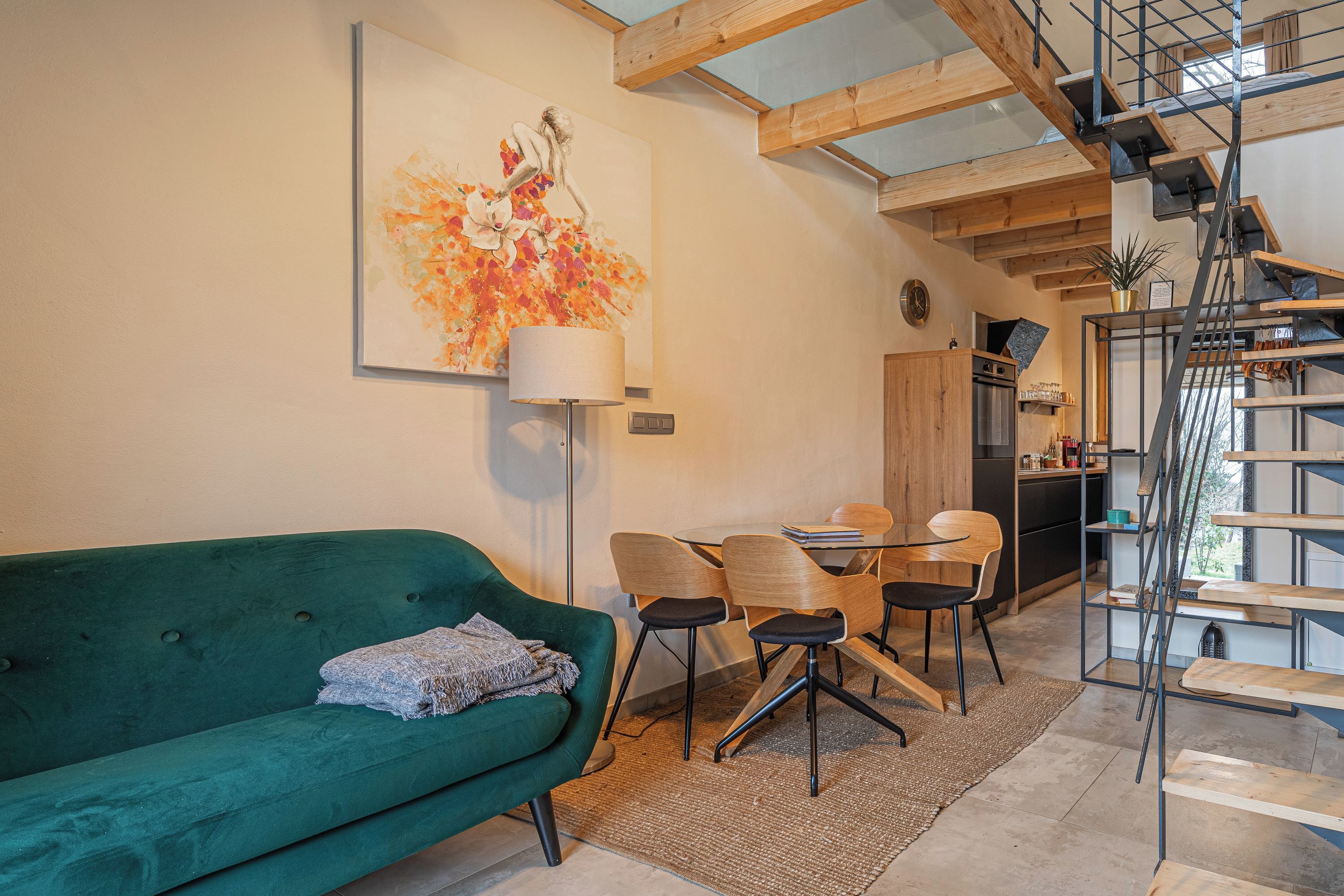 Chalet Keluarga, beberapa kamar (Natural Chalet Konopka Iža) | Area keluarga | Televisi layar datar 21-inci dengan saluran TV kabel