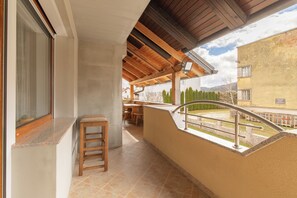 Family House, Multiple Bedrooms, 2 Bathrooms (House Dijana With Pool) | Terrace/patio - House Dijana With Pool (Bloke)