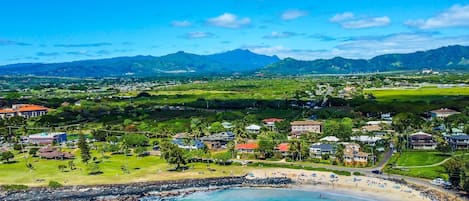 House, 4 Bedrooms | Aerial view