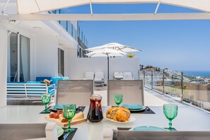 Outdoor dining - Villa Ocean Bliss - La Tagora (San Eugenio Alto)