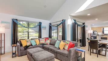 Rumah (4 Bedrooms) | Interior