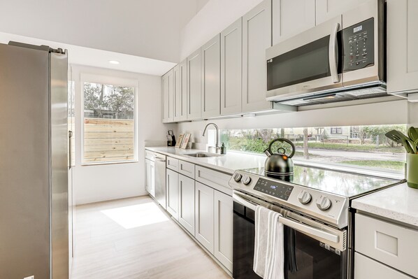 House (3 Bedrooms) | Interior - St Augustine Getaway w/ Grill, Near Downtown! (St. Augustine)