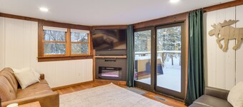 Waterfront Duluth Cabin w/ Deck & River View!