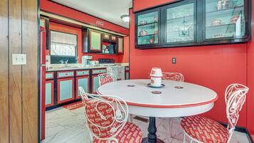 Nhà (2 Bedrooms) | Nội thất