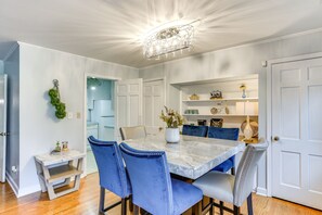 Dining - Pet-friendly Louisville Escape ~ 15 Mi to Downtown (Louisville)