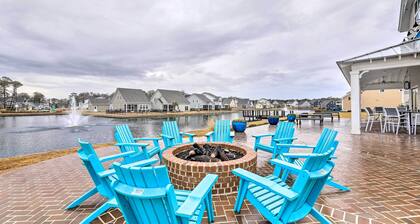 Coastal Beaufort Abode - Pool Access, Near Beaches