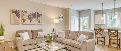 Apartment (3 Bedrooms) | Front of property