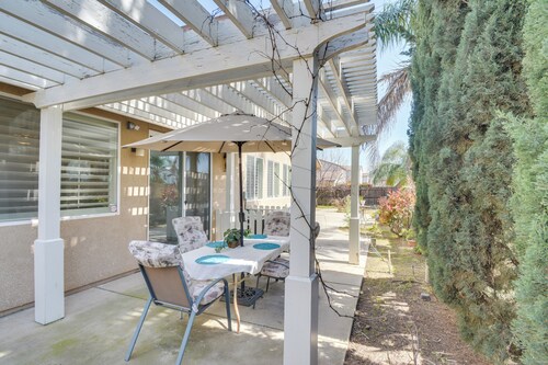 Spacious Merced Home ~ 4 Mi to Downtown!