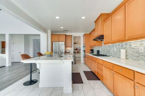 House (4 Bedrooms) | Interior - 4 Mi to Dtwn Merced: Spacious Home w/ Yard! (Merced)