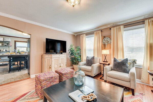House (2 Bedrooms) | Interior
