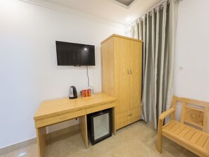 Deluxe-dobbeltværelse | Arbejdsområde til bærbare computere, gratis Wi-Fi, sengetøj