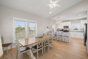 Dining - 4 bdrm, Elevator, Private Pool (Cape San Blas)