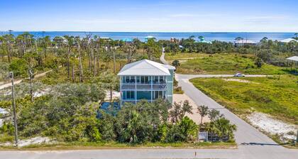 4 bdrm, Elevator, Private Pool