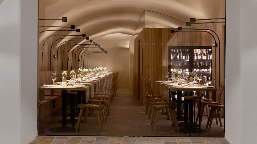 fink Restaurant & Suites