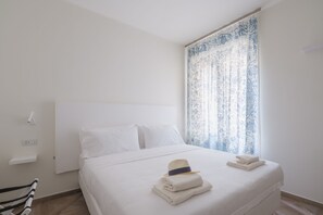 Room - Supernova (Savona)