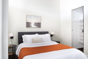 1 chambre, bureau, fer et planche à repasser, Wi-Fi gratuit