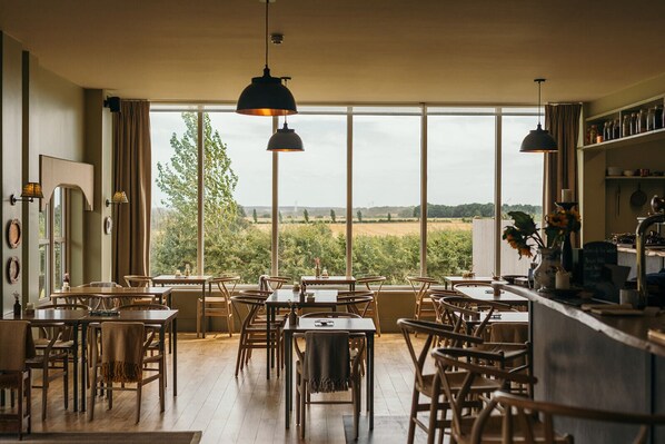 บริการอาหารในห้องพัก