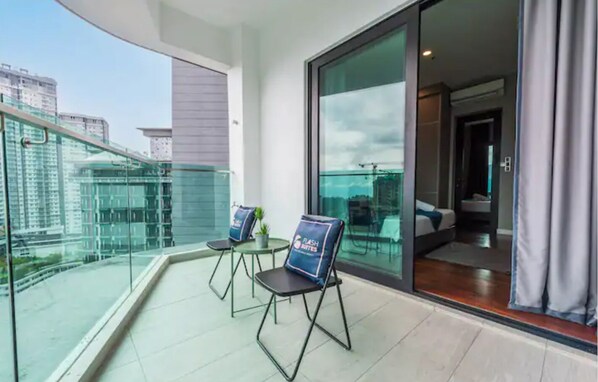 Terrace/patio - Genting Geo38 Unlimited Internet 2 Rooms 4 Pax (Genting Highlands)