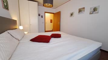1 Schlafzimmer, Bügeleisen/Bügelbrett, kostenloses WLAN, Bettwäsche