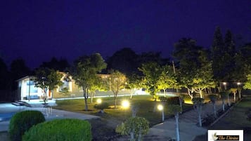 Extérieur