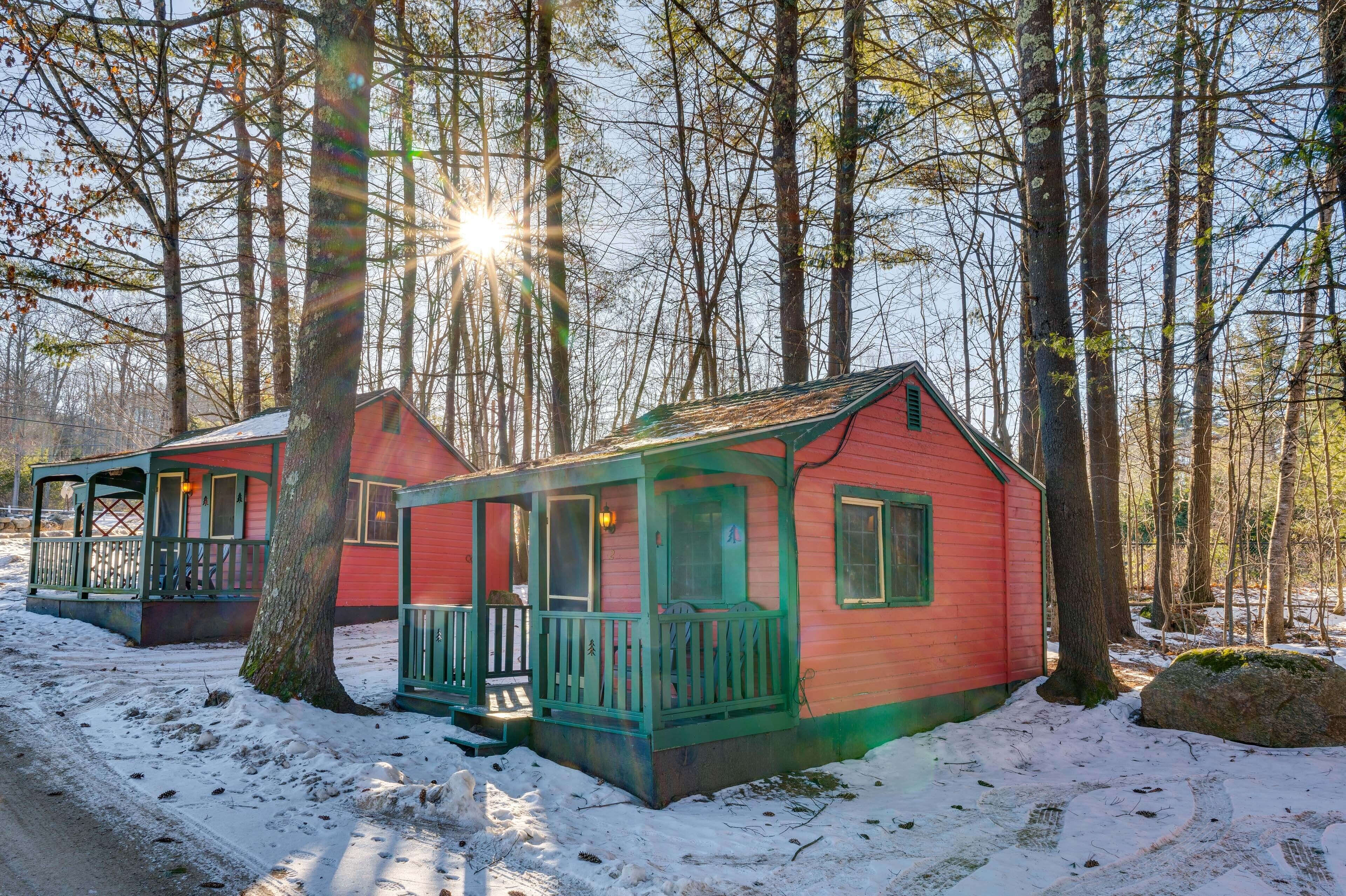 Quiet Laconia Studio, Near Mill Falls Marketplace!