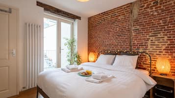 Apartamento, várias camas, cozinha, vista para a cidade | 3 quartos, Wi-Fi de cortesia, roupa de cama