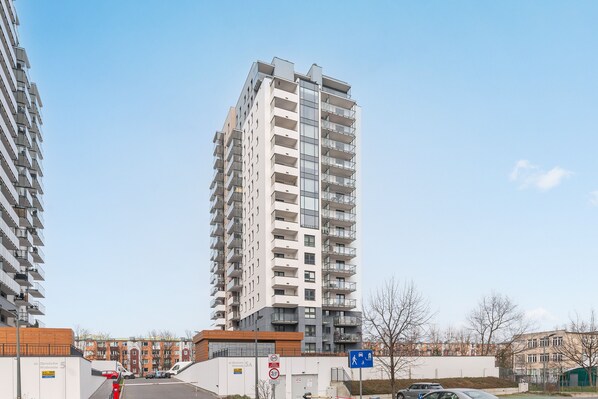 Front of property - Spektrum by Grand Apartments (Gdansk)