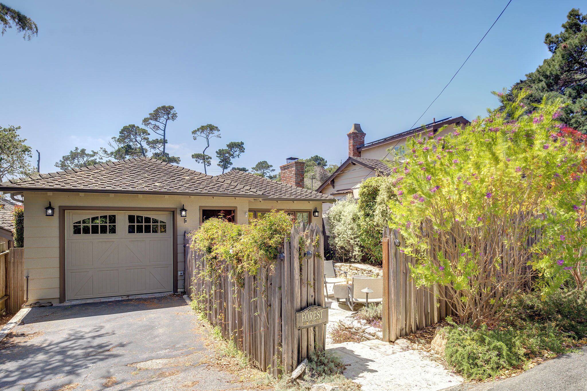 3926 Scandia - Remodeled Carmel Cottage, New to the Rental Market