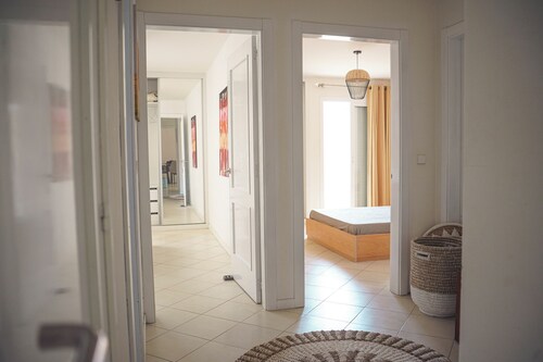 2 bdr cozy beachside apartment, Copacabana - LCGR