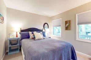 3 chambres, fer et planche à repasser, Wi-Fi gratuit, draps fournis