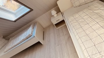 1 Schlafzimmer, BĂŒgeleisen/BĂŒgelbrett, WLAN, BettwĂ€sche