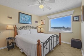 2 間睡房、熨斗/熨衫板、免費 Wi-Fi、床單