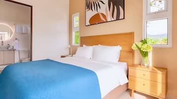 2 bedrooms, desk, iron/ironing board, WiFi