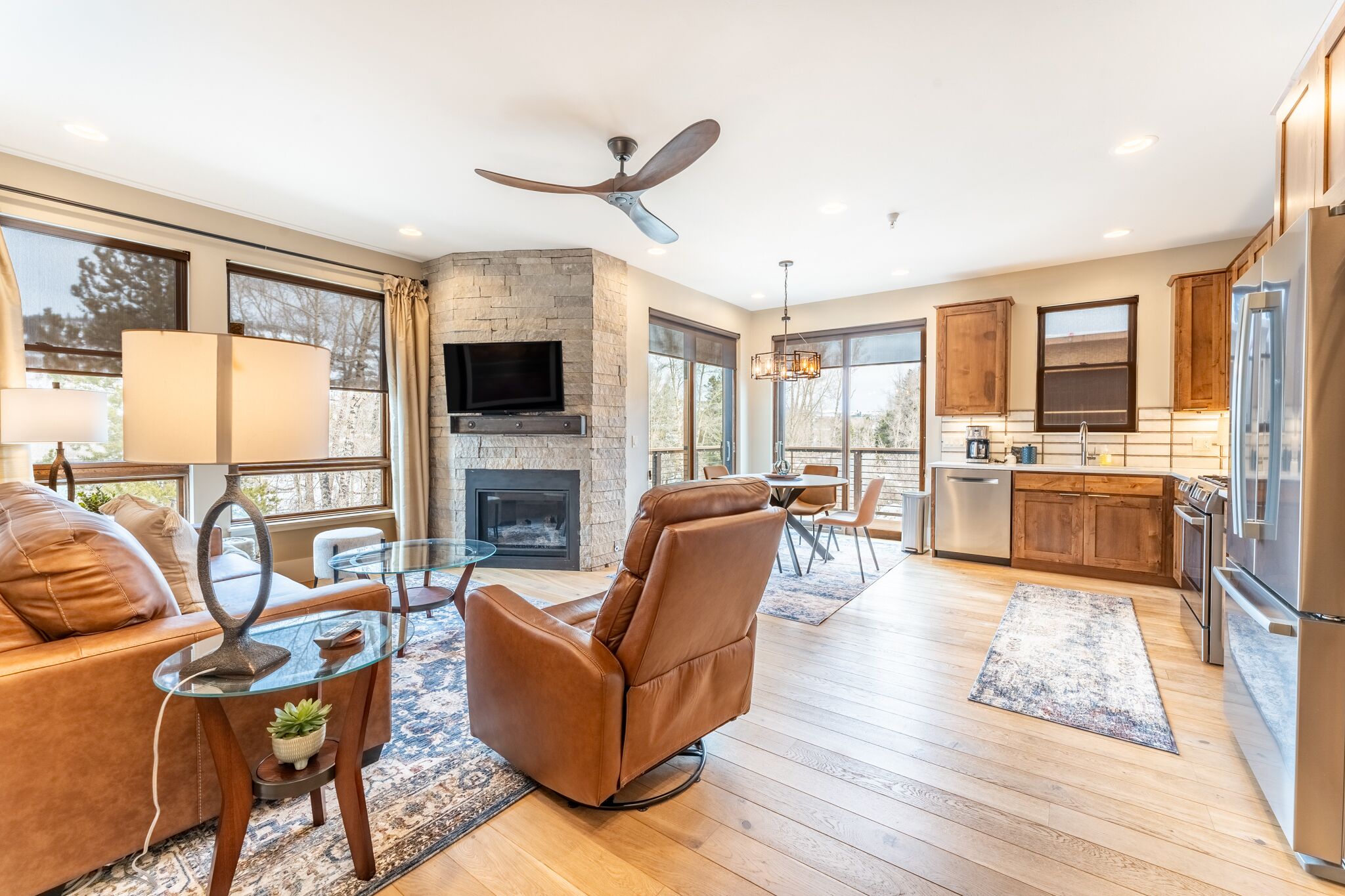 Luxury Condo Next to The Blue River, Private Garage and Balcony, Radiant Heat