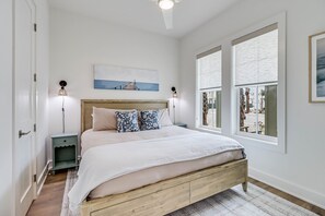 4 Schlafzimmer, Bügeleisen/Bügelbrett, WLAN, Bettwäsche