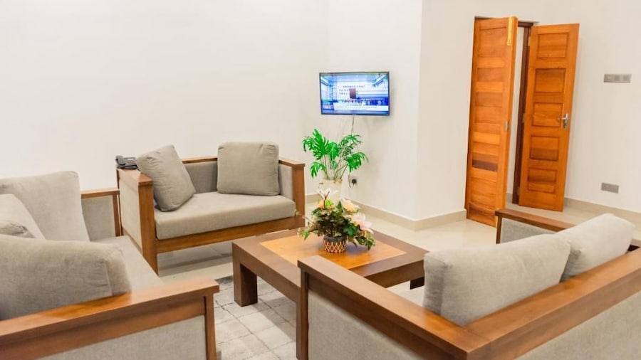 J leaf Hotel by Blue Bird