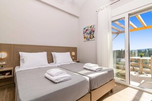 2 bedrooms, iron/ironing board, free WiFi, bed sheets - Villa Riza Sea by Villa Plus (Ionian Islands)