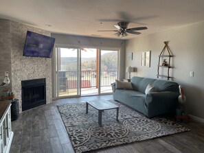 スマートテレビ