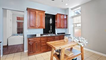 Stovetop, toaster, spices, cleaning supplies