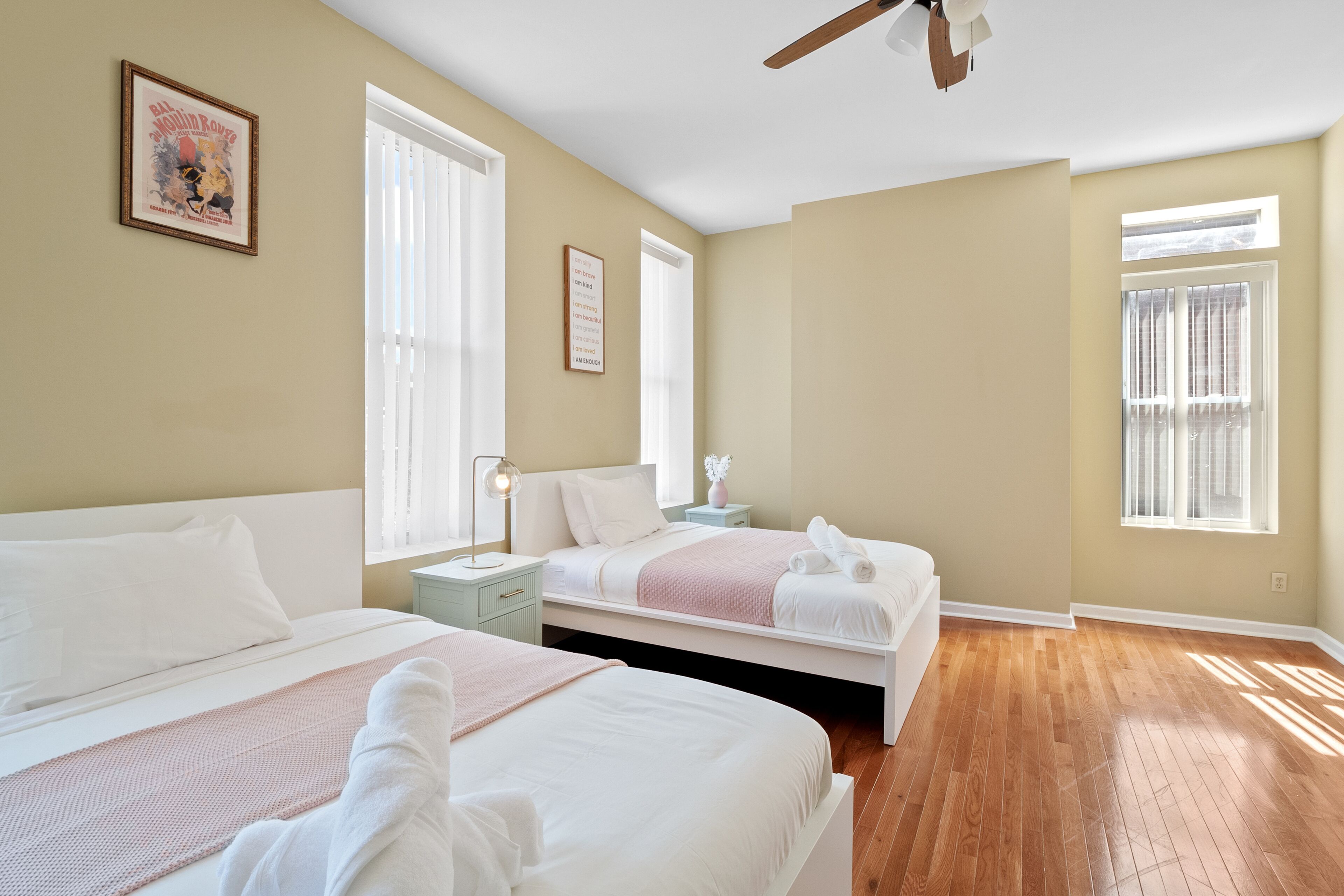 Design House | 3 bedrooms, desk, iron/ironing board, free WiFi