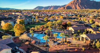 Double the Fun: Paradise Village Waterpark - Great for Family Reunions!