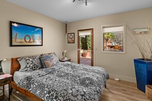 4 bedrooms, free WiFi, bed sheets